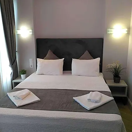 Hotell Bella 3 *