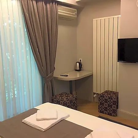 Bella 3 Hotell *