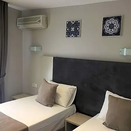 Hotell Bella 3 *